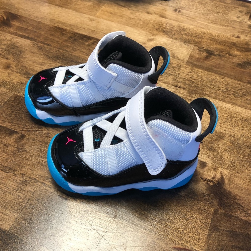 New/Never worn Jordan toddler 6 Rings shoes
